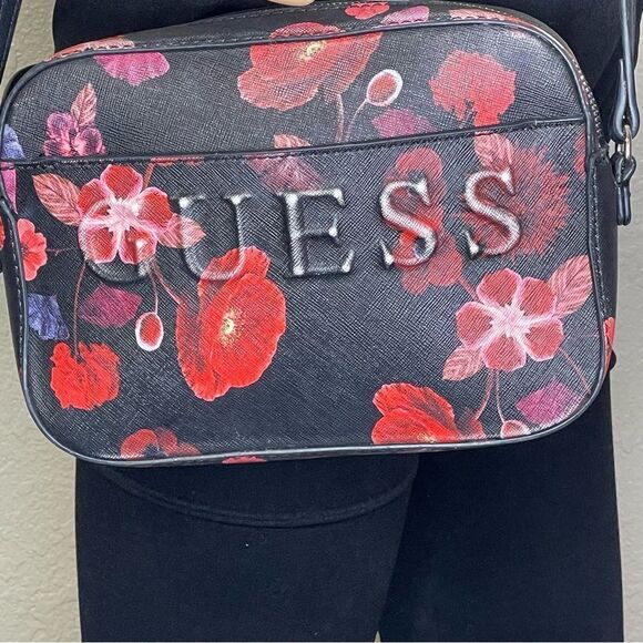 Guess Floral Embossed Crossbody Black Pink Red White - Picture 2 of 15